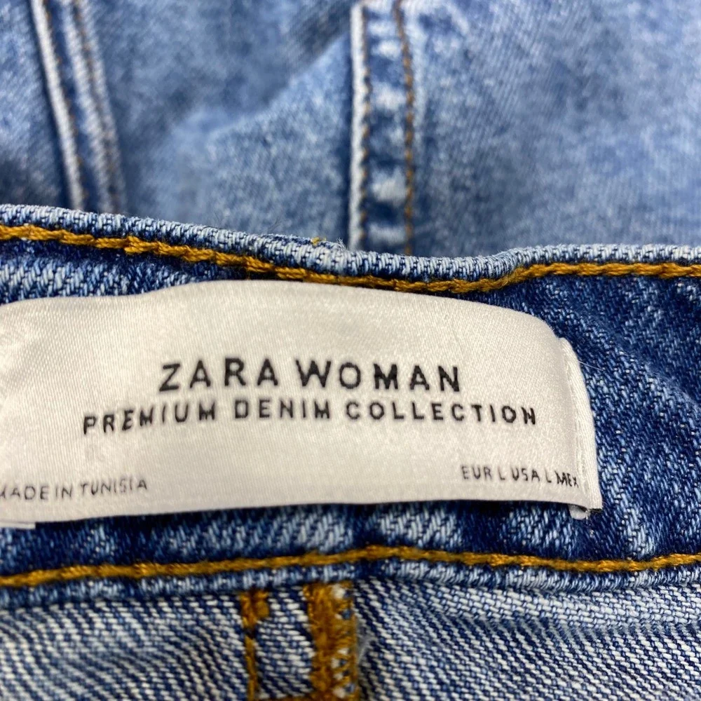 ZARA WOMAN Premium Denim Mini Skirt Distressed Raw Hem Blue Jean Skirt Size. L
